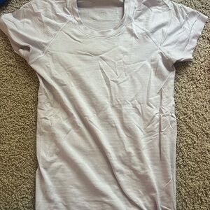 Size 4 purple swiftly tech